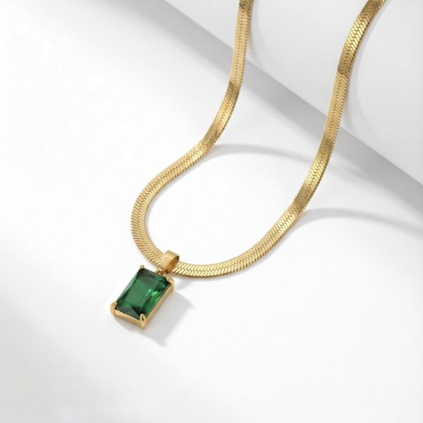 Green Diamond Necklace